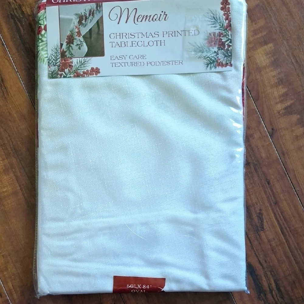 Christmas Tablecloth - White and Red